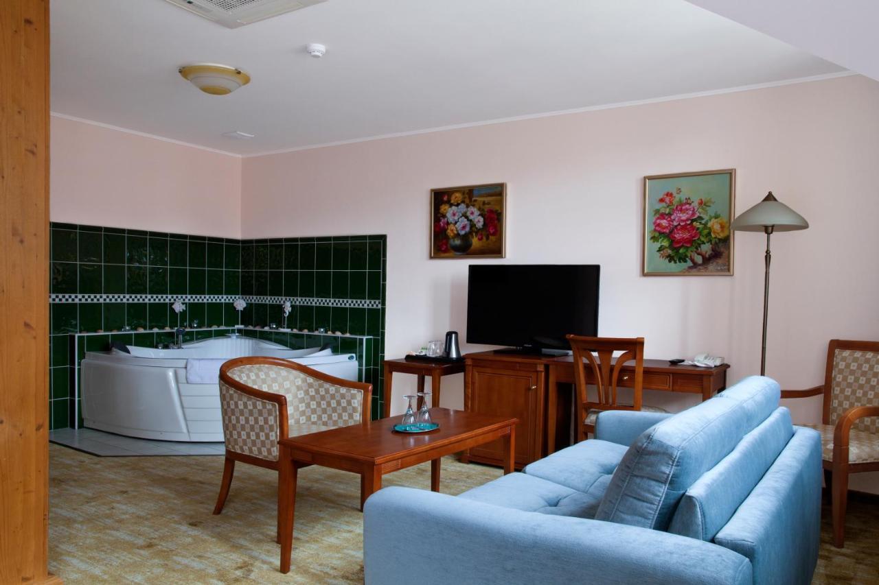 Wellness Hotel Ida Františkovy Lázně Dış mekan fotoğraf